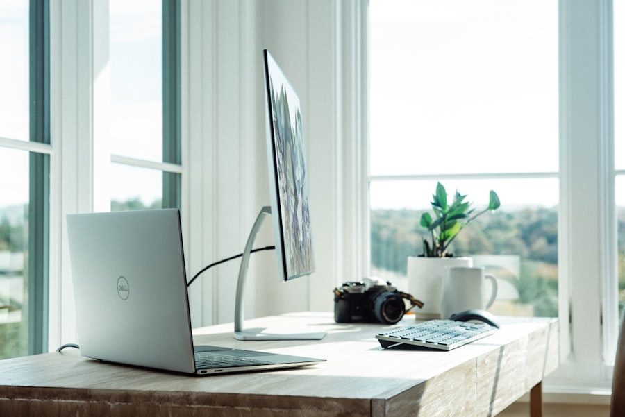 HP EliteDesk 800 Mini (Refurbished) Lenovo ThinkCentre M90t Tower - Image 1
